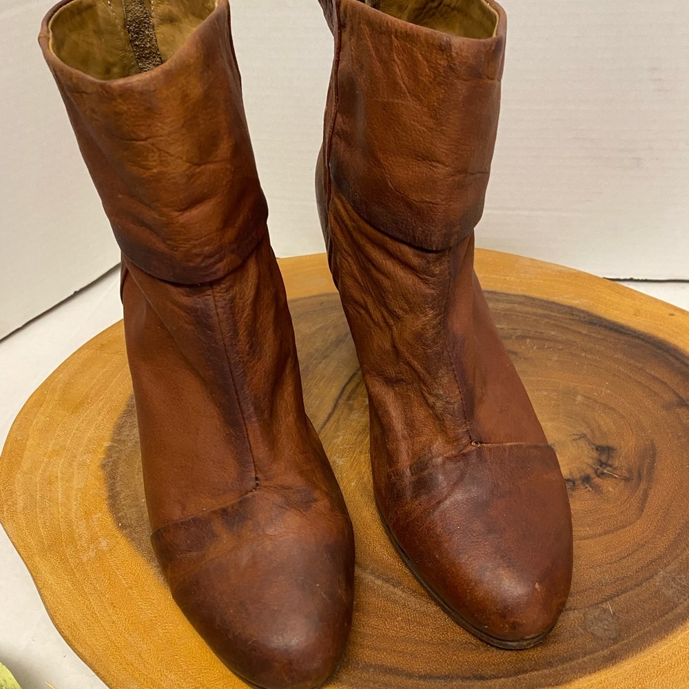 Rag & Bone Distressed Rustic Leather Heeled Ankle… - image 3